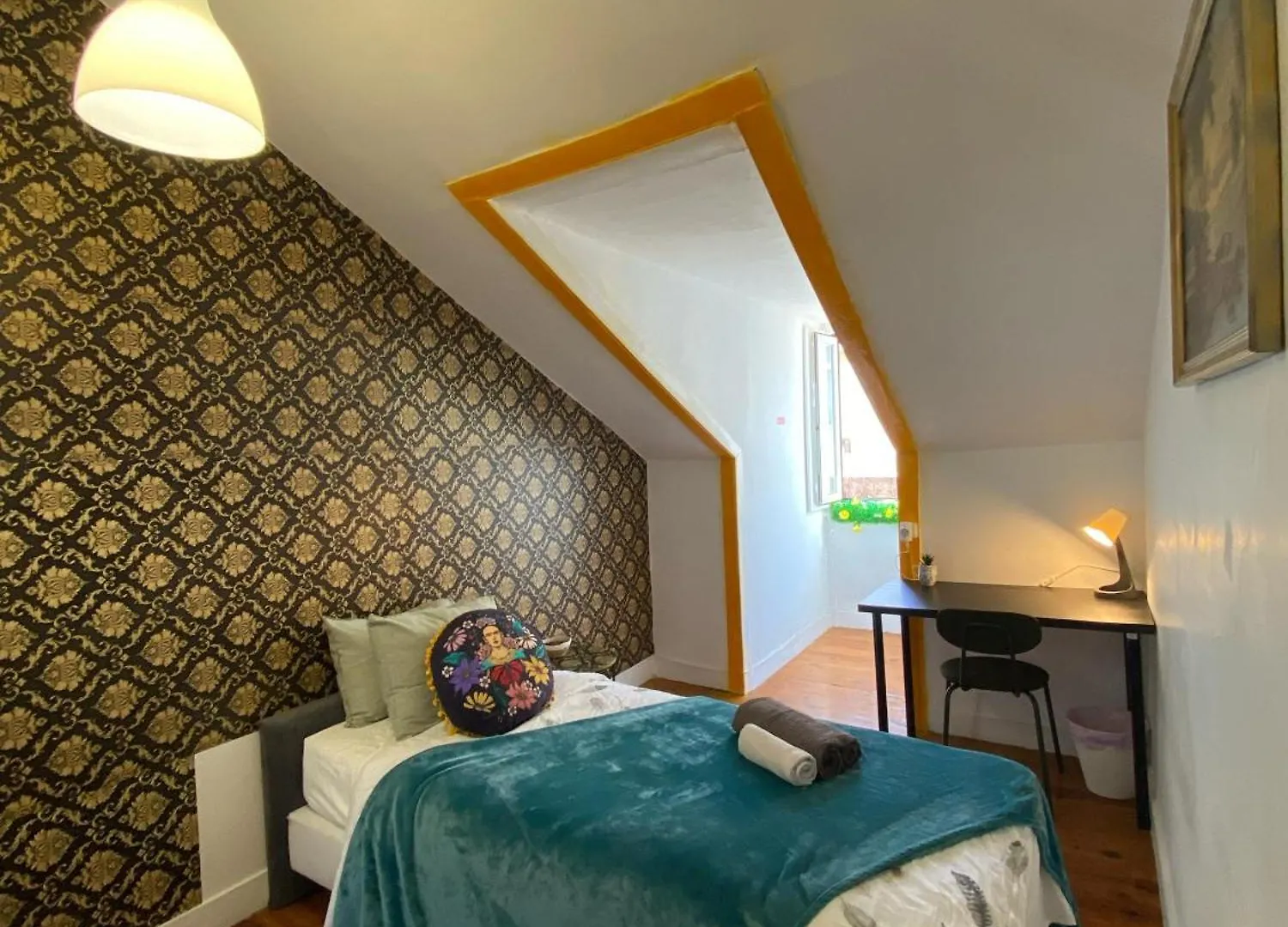 Quarto No Apartamento Isabela Lisboa Rum i privatbostad